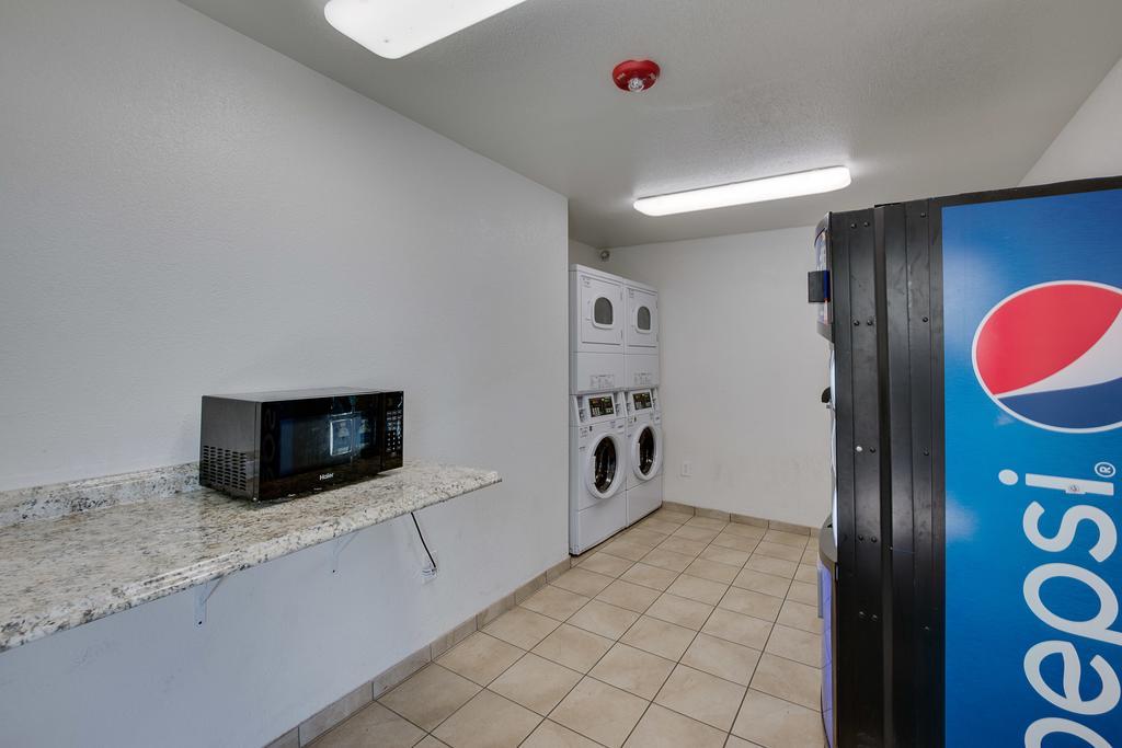 Motel 6-Columbus, Oh - West מראה חיצוני תמונה