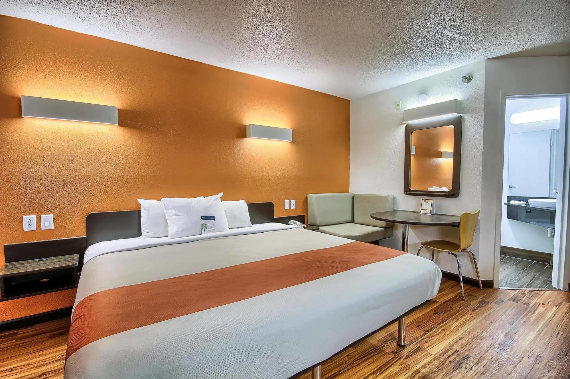 Motel 6-Columbus, Oh - West מראה חיצוני תמונה
